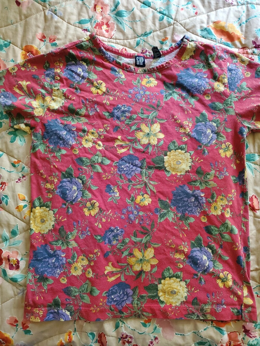 Vintage 1990s GAP Floral Short Sleeve Tee